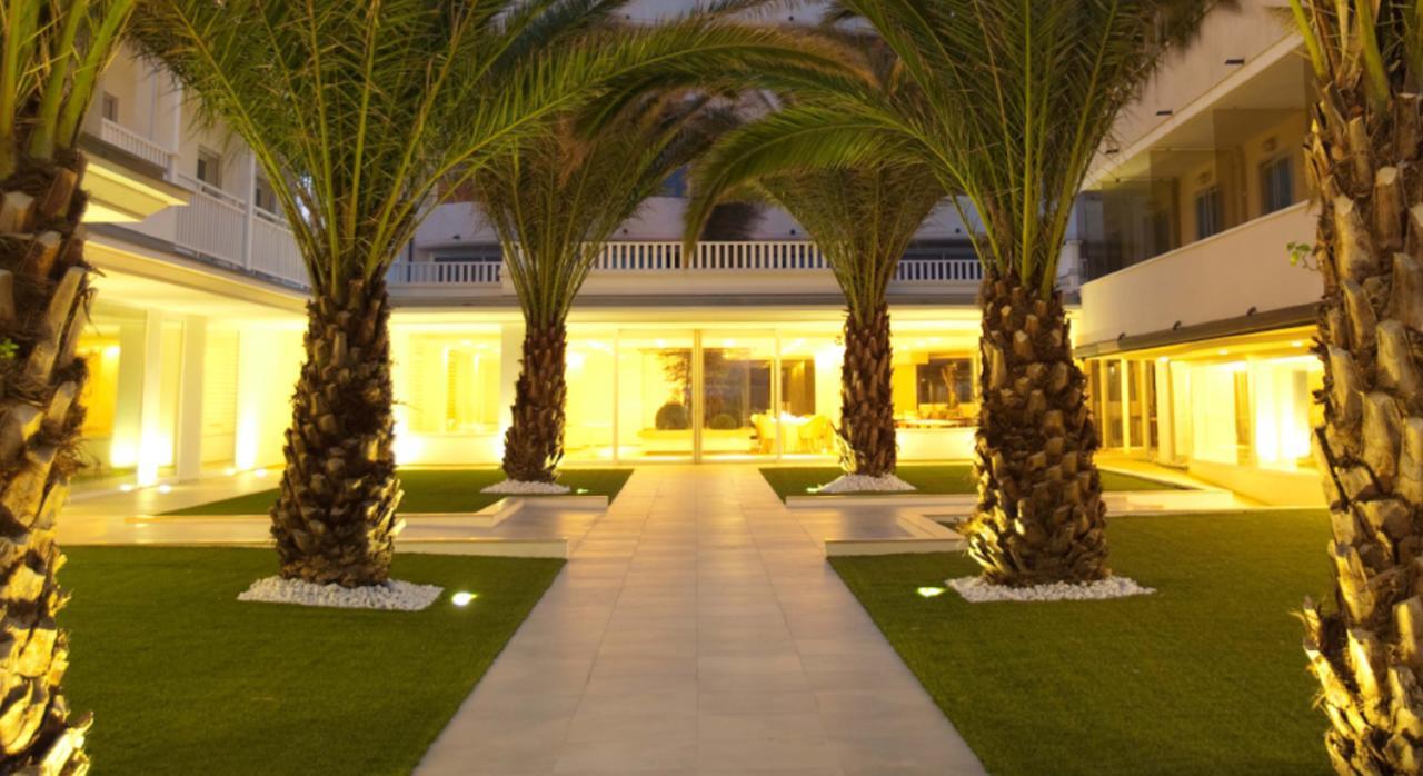 Altamarea Residence & Family Hotel Cervia Exterior foto