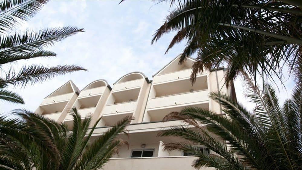 Altamarea Residence & Family Hotel Cervia Exterior foto